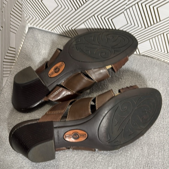 Earth Spirit sandals Melany Dark Brown Leather Sandals women’s size 10 slip on - Picture 11 of 12